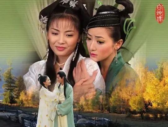 不知道吧：小青不是青蛇，而是龙族身份❗
当年许仙被法海骗进金山寺修行，小青挺身而