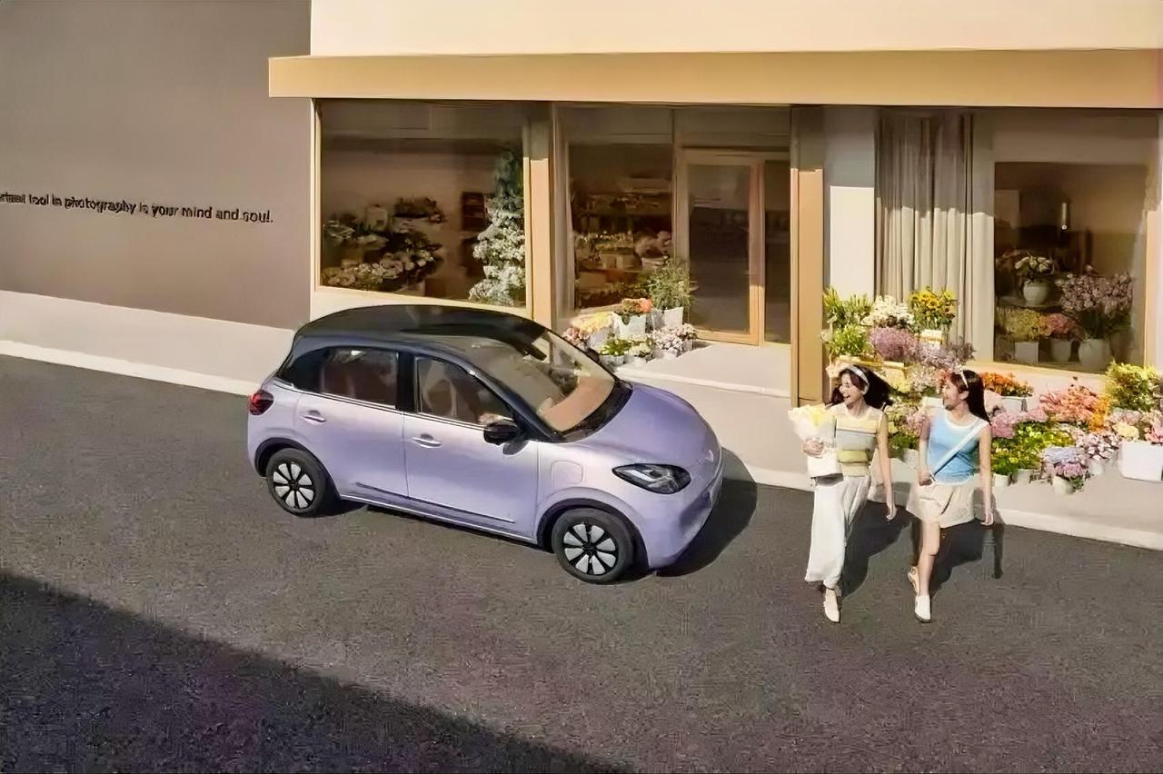 这就是赤裸裸的现实啊：
电车1年电费1000元！
油车1年油费10000元！
电