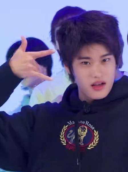 笑容不会消失但是会转移🤗会从那些个破防➖人的脸上转移到我的脸上🤭 