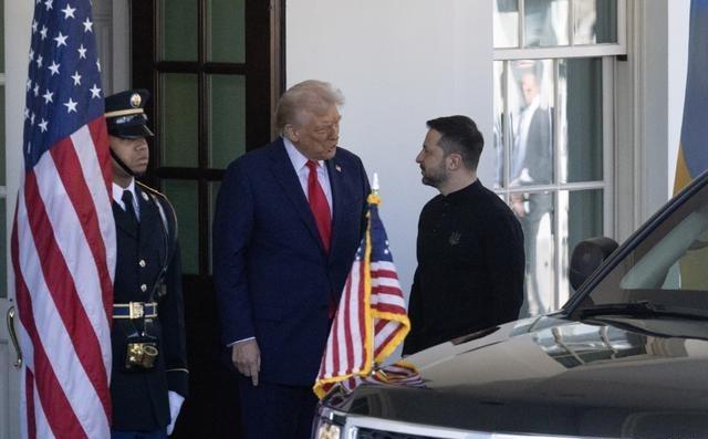 泽连斯基的思路完全是正确的，只要乌克兰不投降，不承认俄罗斯占领的领土，俄罗斯占领