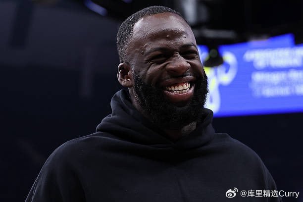 Tim Kawakami：据邓利维透露，勇士希望德雷蒙德·格林整个职业生涯都留在