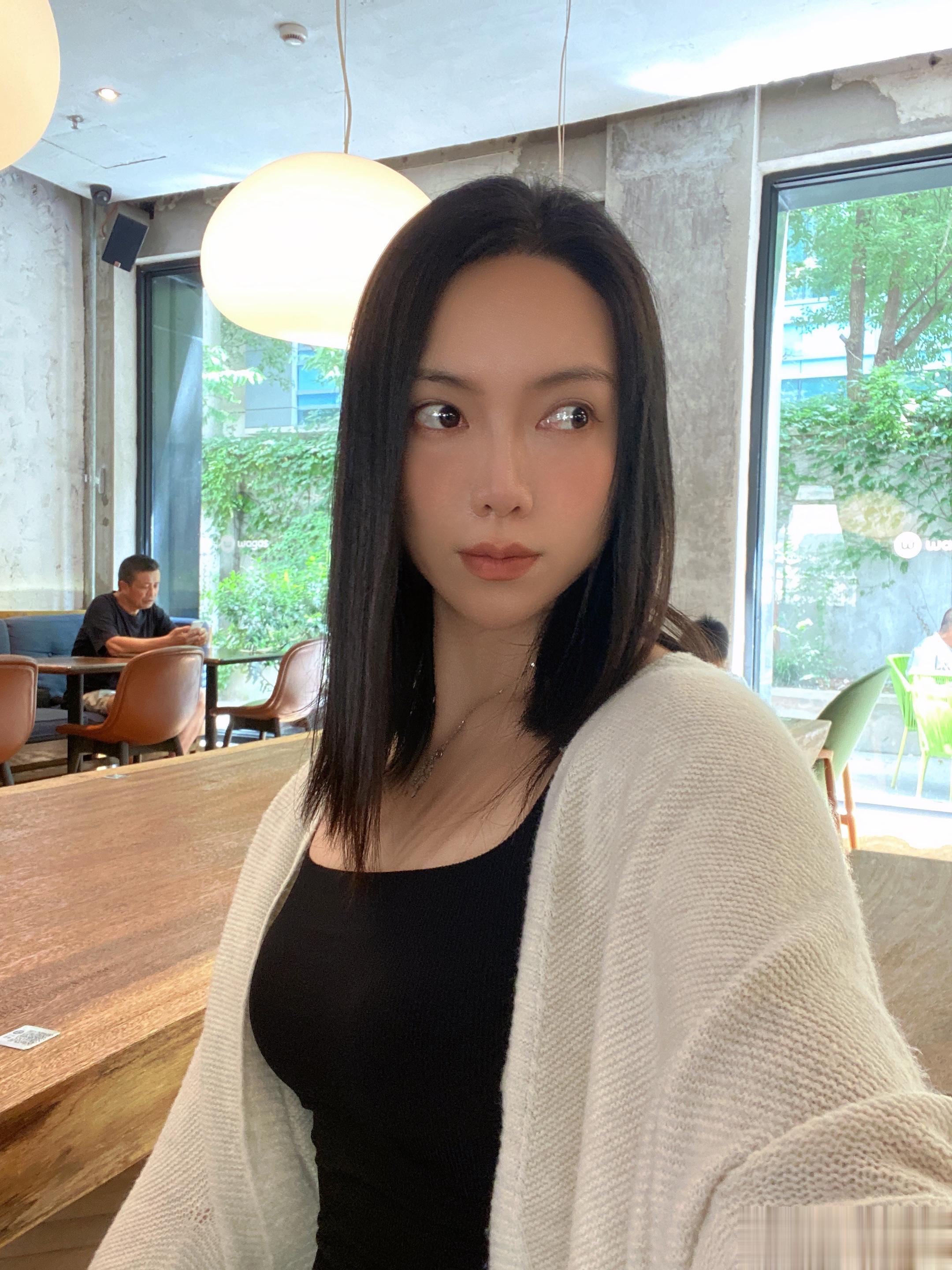 在医院对面这家wagas吃了一个月 所有菜品都轮过一遍了[苦涩] ​​​