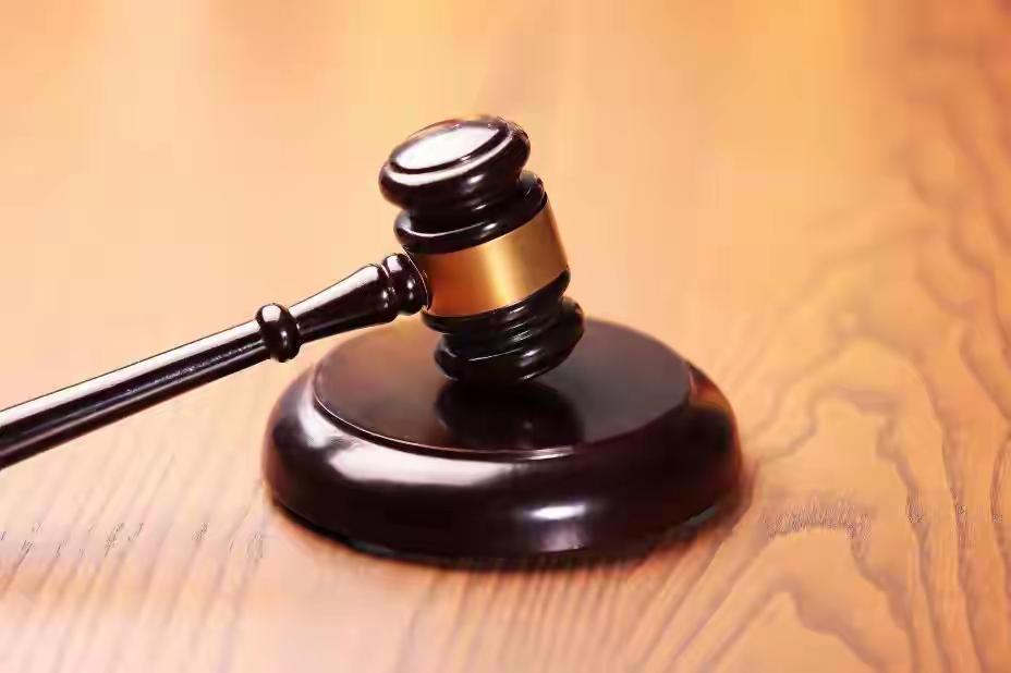 村公示栏贴30天道歉信？网友笑称：这是对被害人“二次处刑”
 
廊坊荣某起诉第三