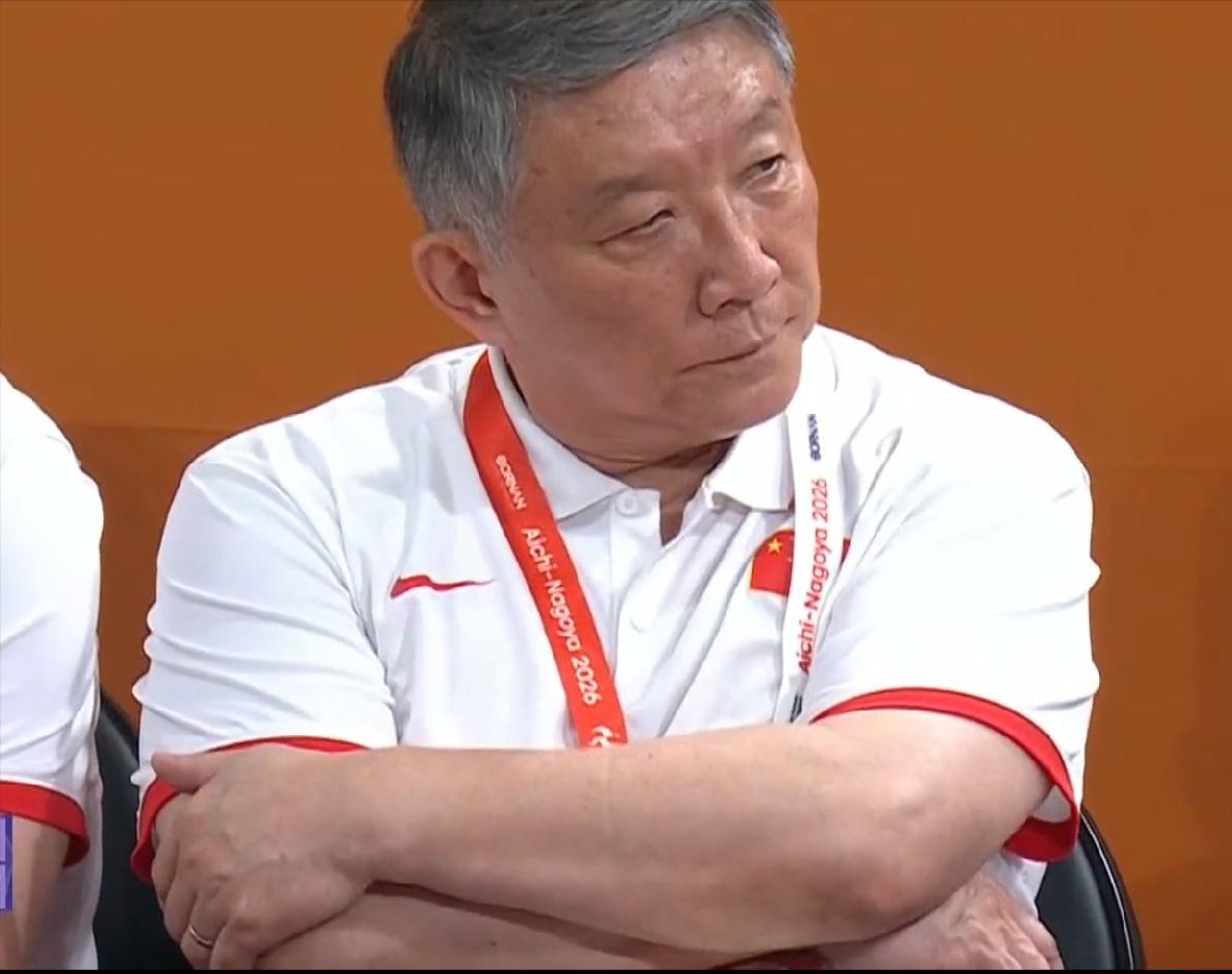 简直是太尴尬了！

亚运会中国女篮首秀以111:46大胜泰国女篮65分，作为A类