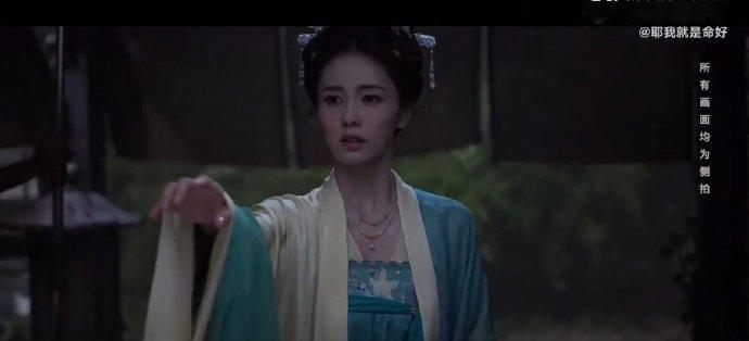 白鹿丞磊原声台词白鹿丞磊莫离原声终于听到丞磊古装原声了！“皇叔，轮椅窄，您让让”