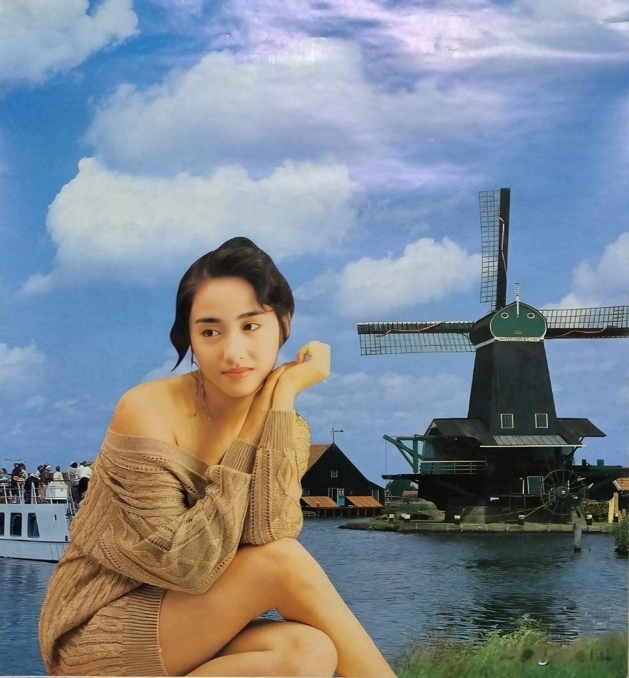 明星风景挂历上的黎姿、杨玉梅、邓萃雯、翁虹、邱月清
最后一位女星是谁呢？