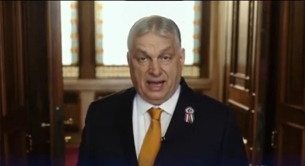 欧尔班：“泽连斯基在这里发号施令不管用”

3月14日，匈牙利总理欧尔班称，“今