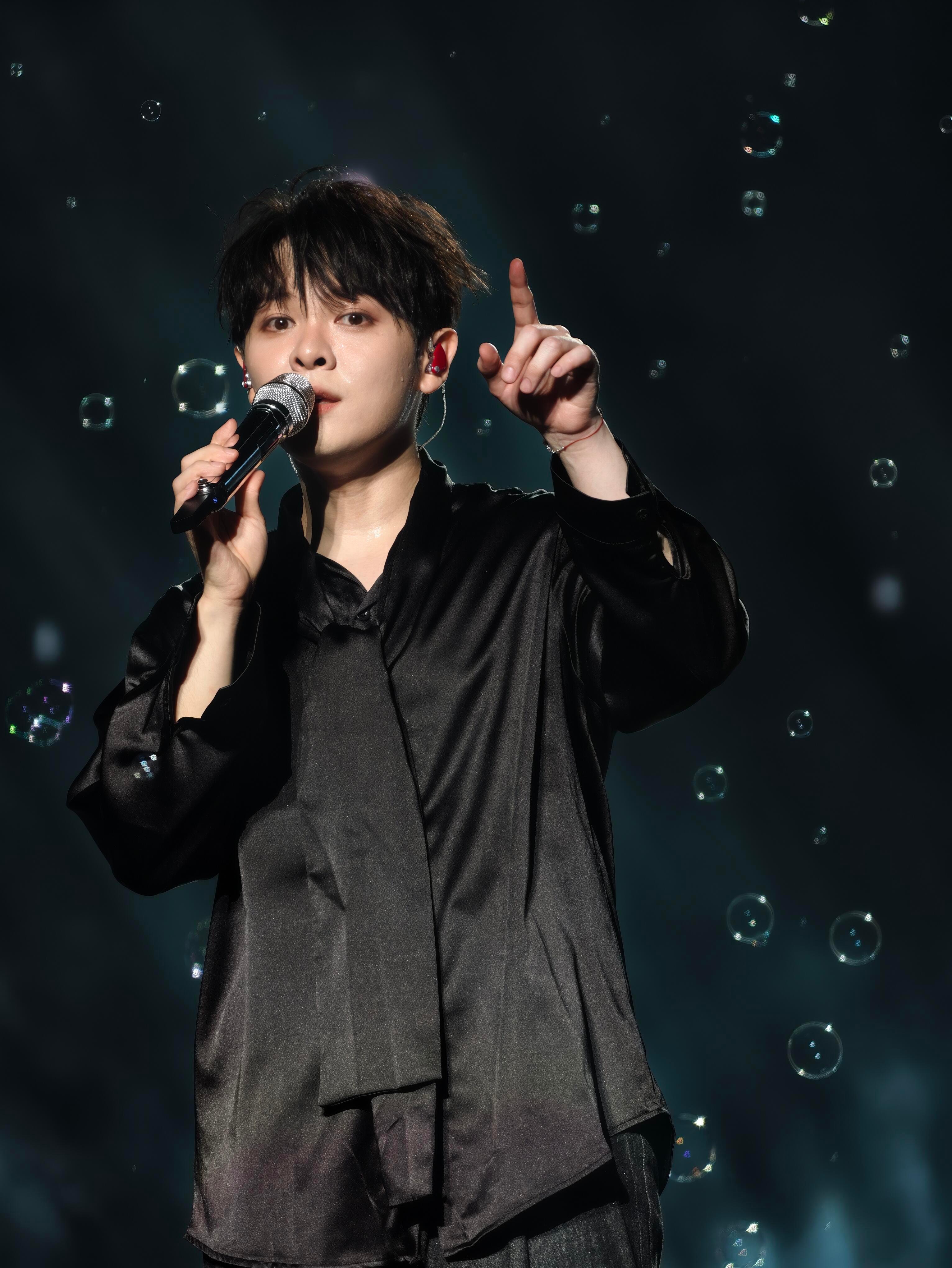 尤长靖都32岁了谁能想到尤长靖已经32岁！软乎乎的长相自带少年感，完全看不出岁月