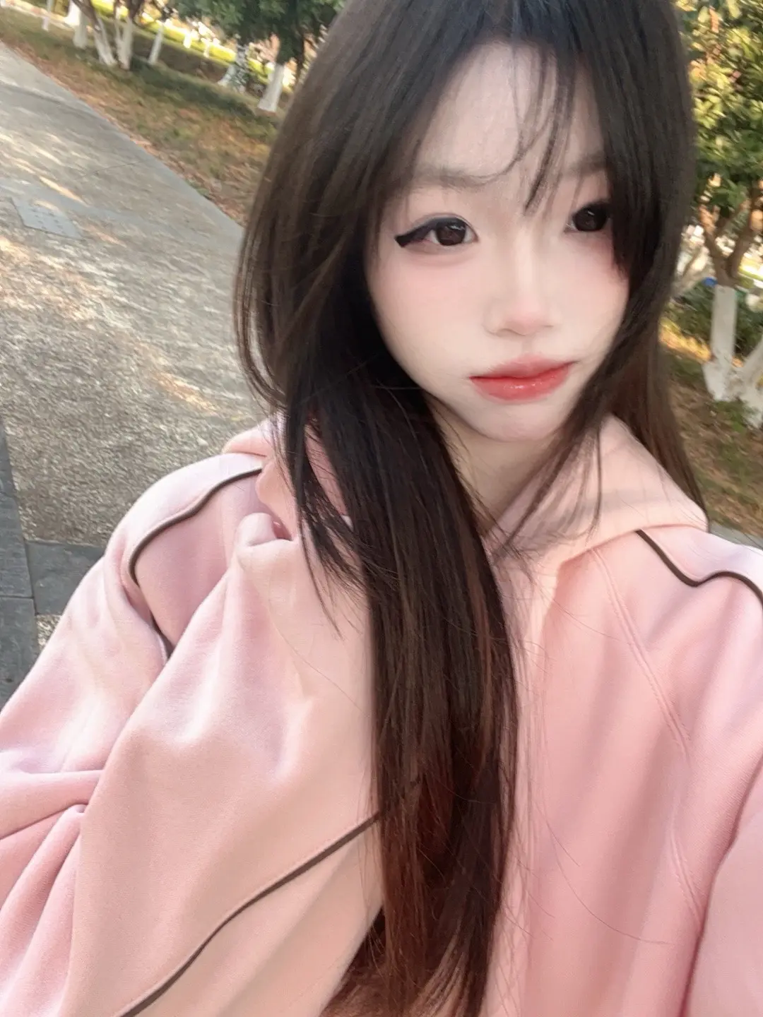 我觉得我是一个特别坚强的人 谁说我我就骂谁 但是他说话稍微语气不对 我...
