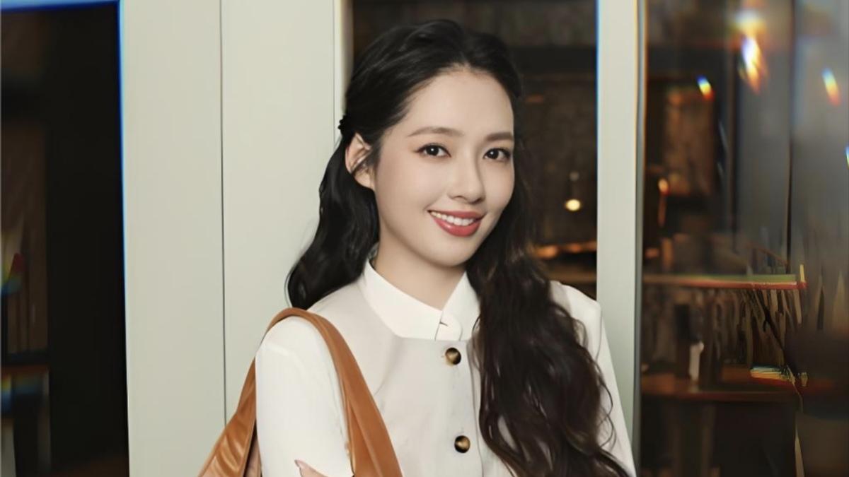 郭碧婷最近坦言，生完二胎后自己的身体状态大不如前，瘦不下去不是因为吃多，而是全身