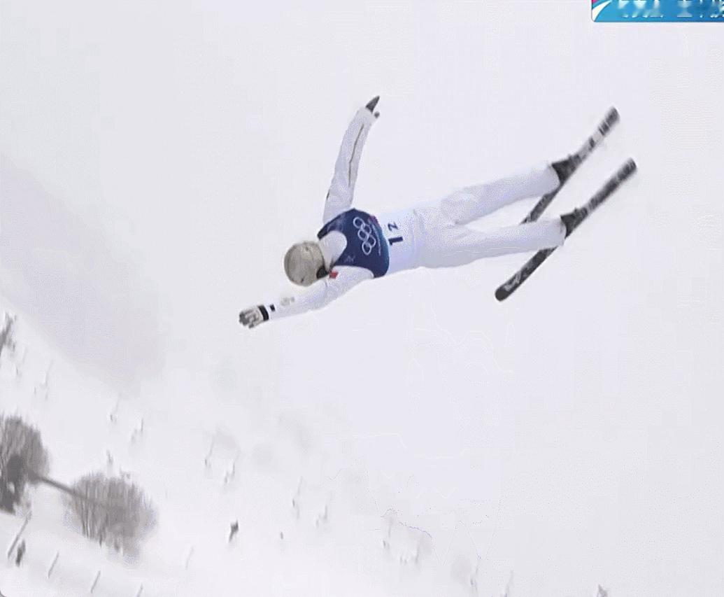 王心迪第二跳摔倒王心迪第二跳87.72分王心迪落地摔了，第二跳得到87.72分冬