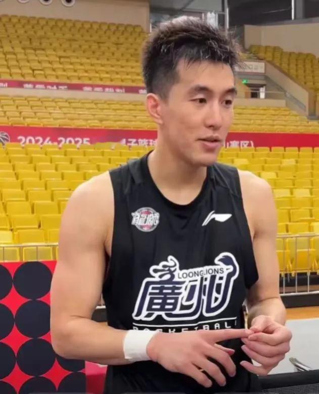 完了，艾伦又“歇菜”了，原以为昨晚，龙狮VS北控，艾伦可以上场“用一用”！可又但