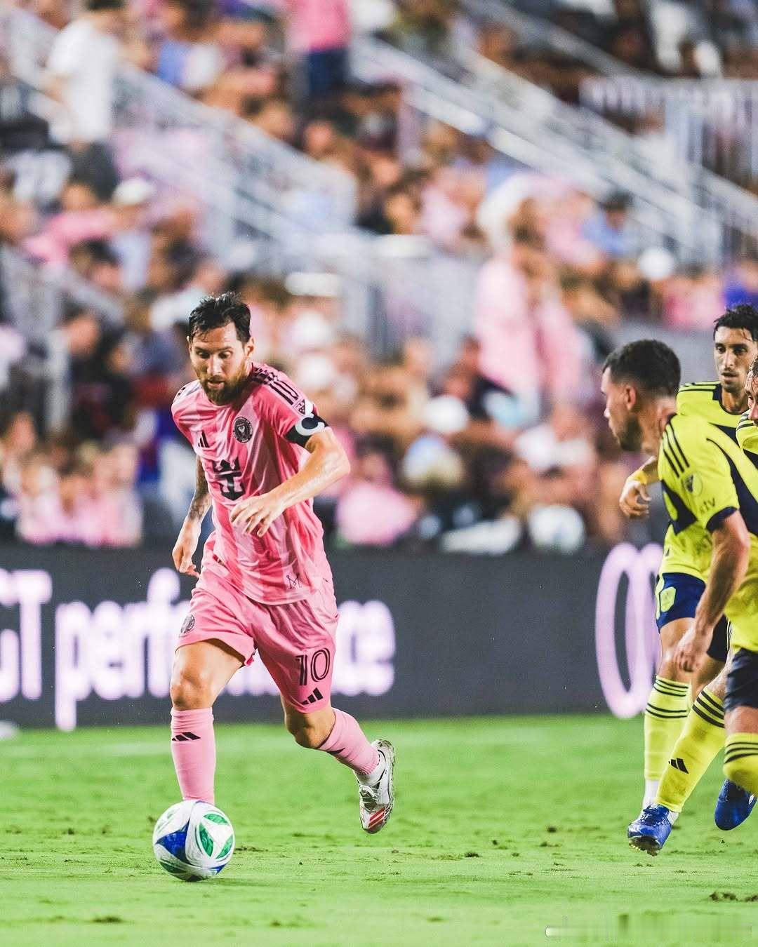 美职联五连胜！Vamosss ✅✅✅✅✅¡Cinco victorias con
