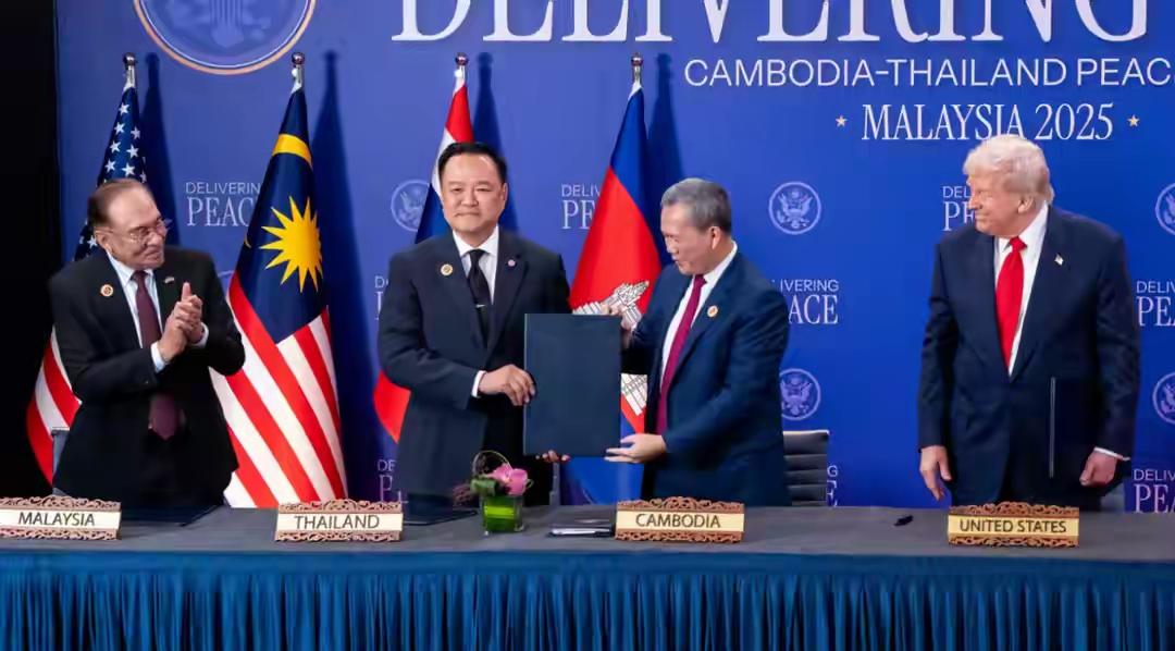 大家还记得前几年泰柬边境那点事儿吗？两边动不动就擦枪走火，闹得挺僵。最近这冲突又