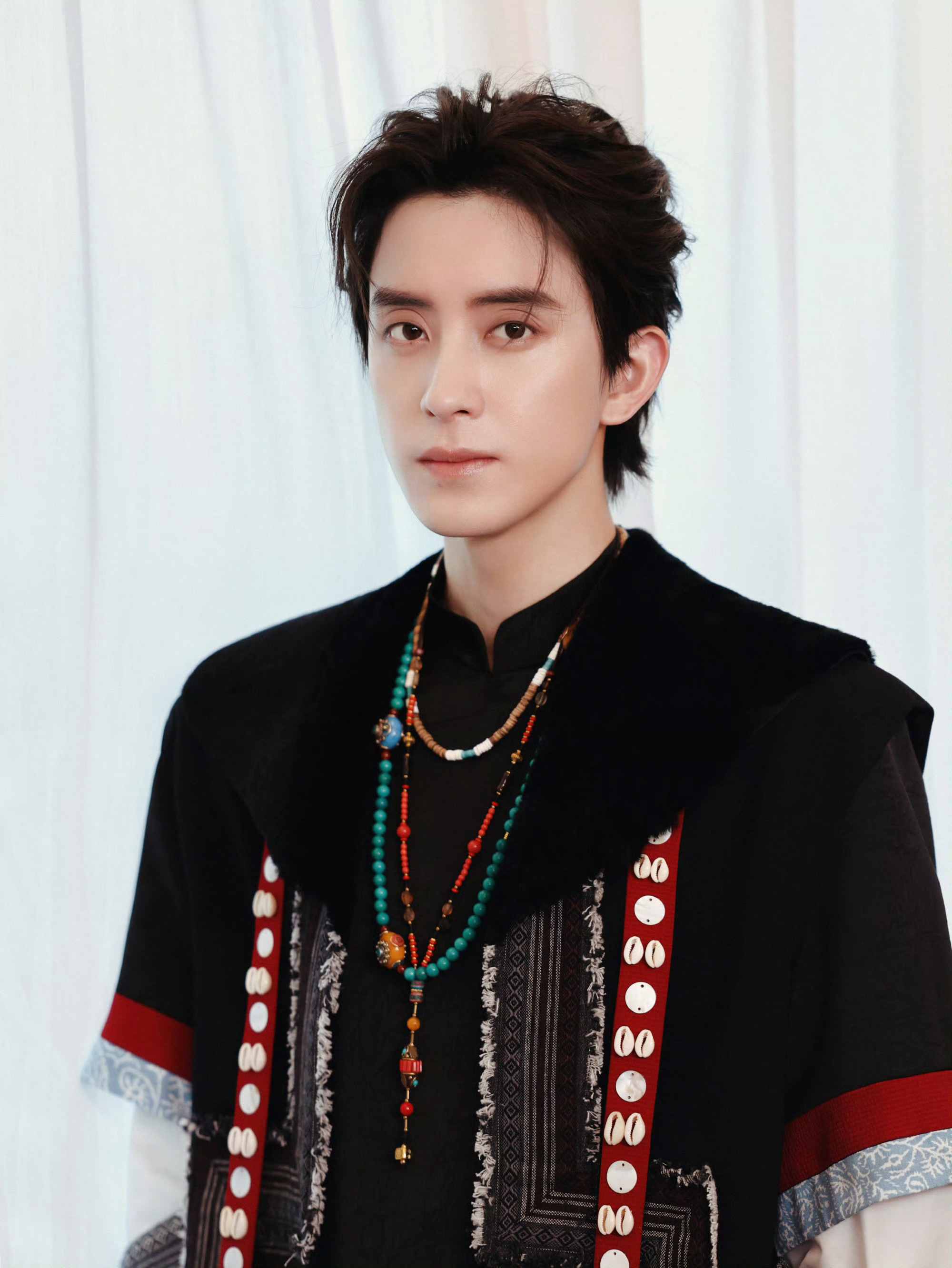 敖瑞鹏西藏行plog敖瑞鹏藏族造型plog 敖瑞鹏发了西藏行plog！！！敖瑞鹏