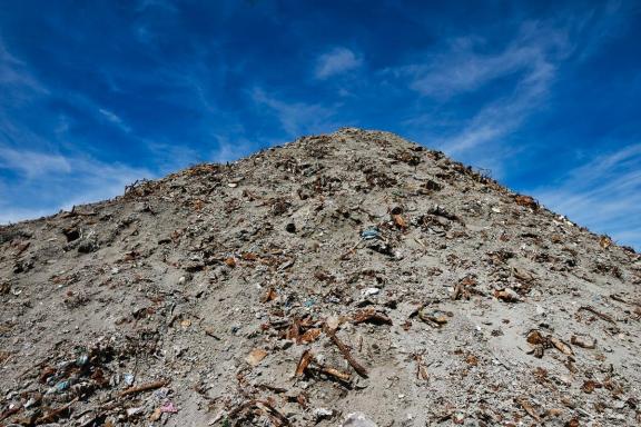 日本在等中国，其实不光日本在等，朝鲜、韩国还有俄罗斯和美国也在等中国，甚至全世界
