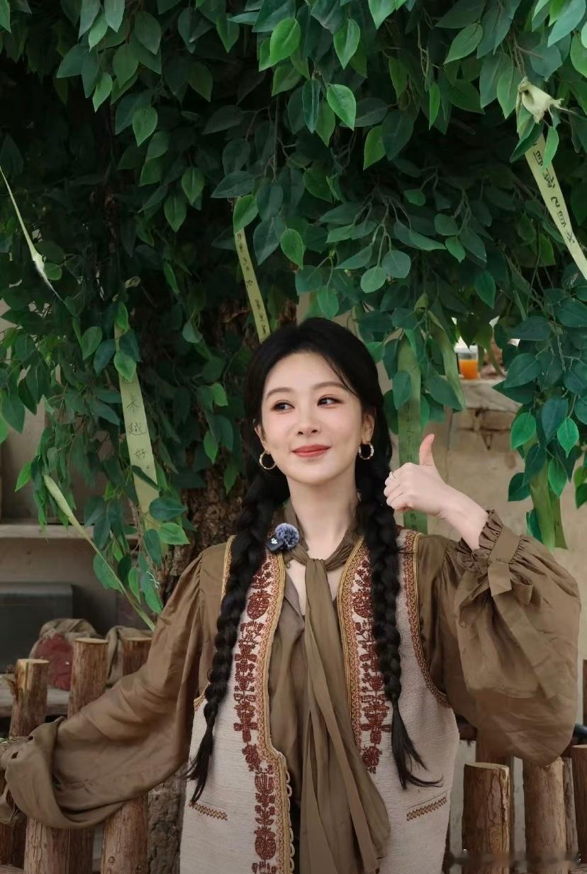 杨紫yz杨紫不拍剧时都在忙什么自从遇见你，人生苦短，但甜很长杨紫李祯杨紫家业杨紫