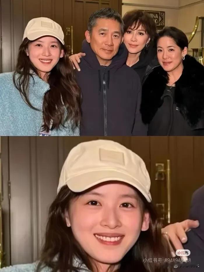 怨不得22岁奶茶妹能拿下700亿总裁…
章天泽真的好漂亮！家世、美貌、头脑、财富