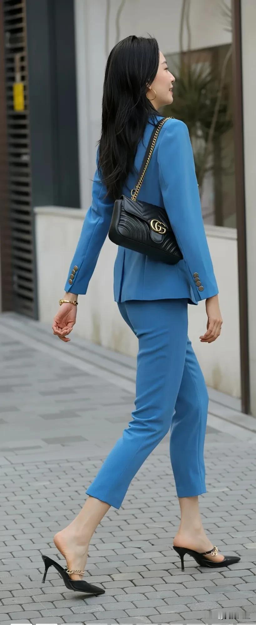 交城的宴会厅真不错[/点赞]