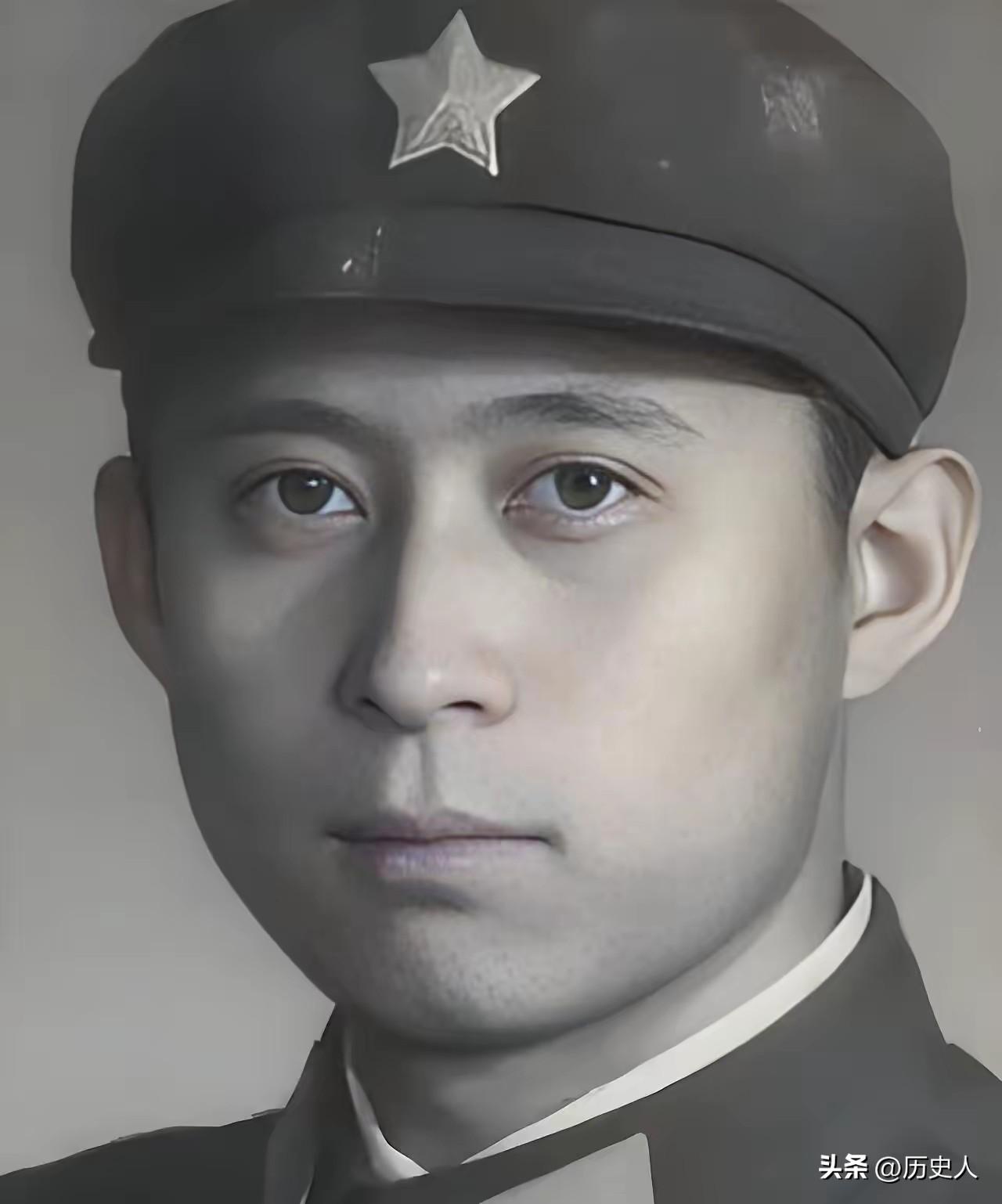 1999年，16岁烈士遗孤身患绝症，含泪写下一封信，惊动全军首长
 
1999年