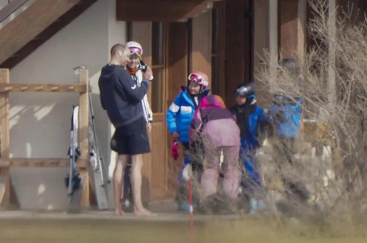 【揭皮秃凯】一个在孩子面前晃悠酒瓶的老爸，一个公开酗酒的外婆，一个骨瘦如柴出门就