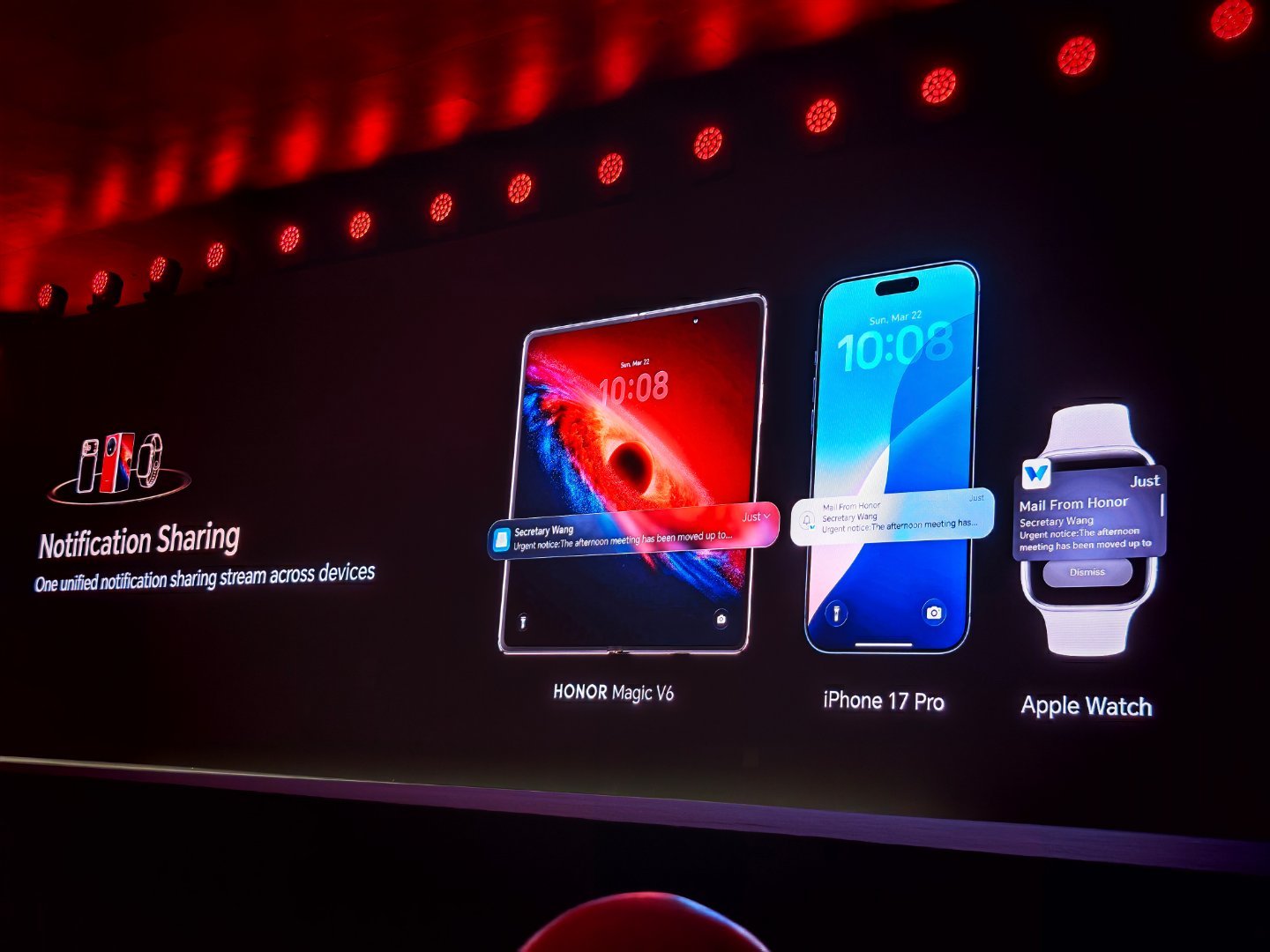 荣耀Magic V6 荣耀这些和苹果全家桶联动功能，虽然咱们早就用上了，但是国外