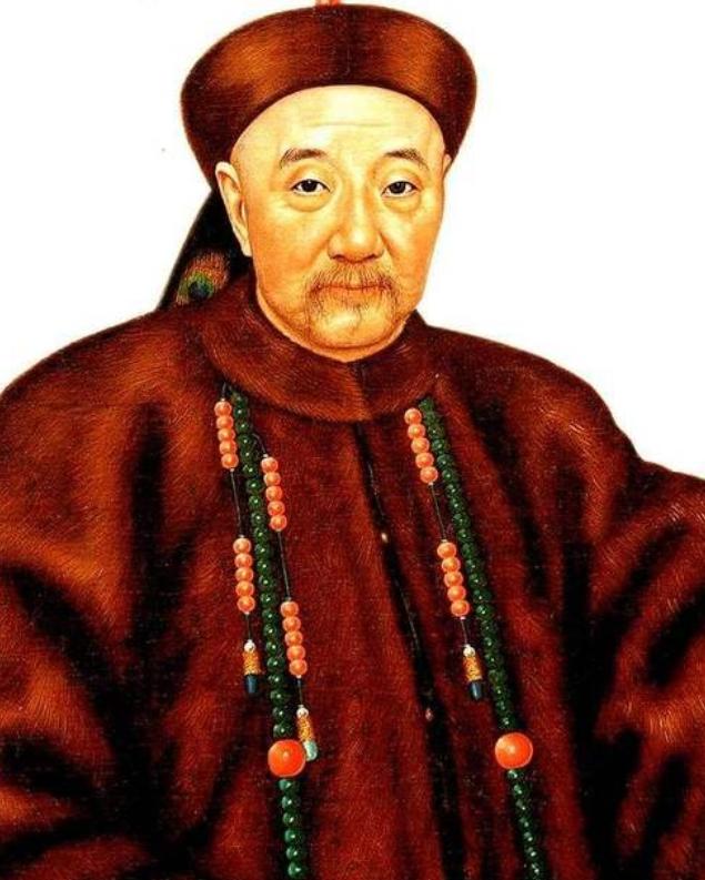 清朝首富胡雪岩在被慈禧抄家前，他早就预感到胡家不保，深夜，12个小妾睡得正香，胡