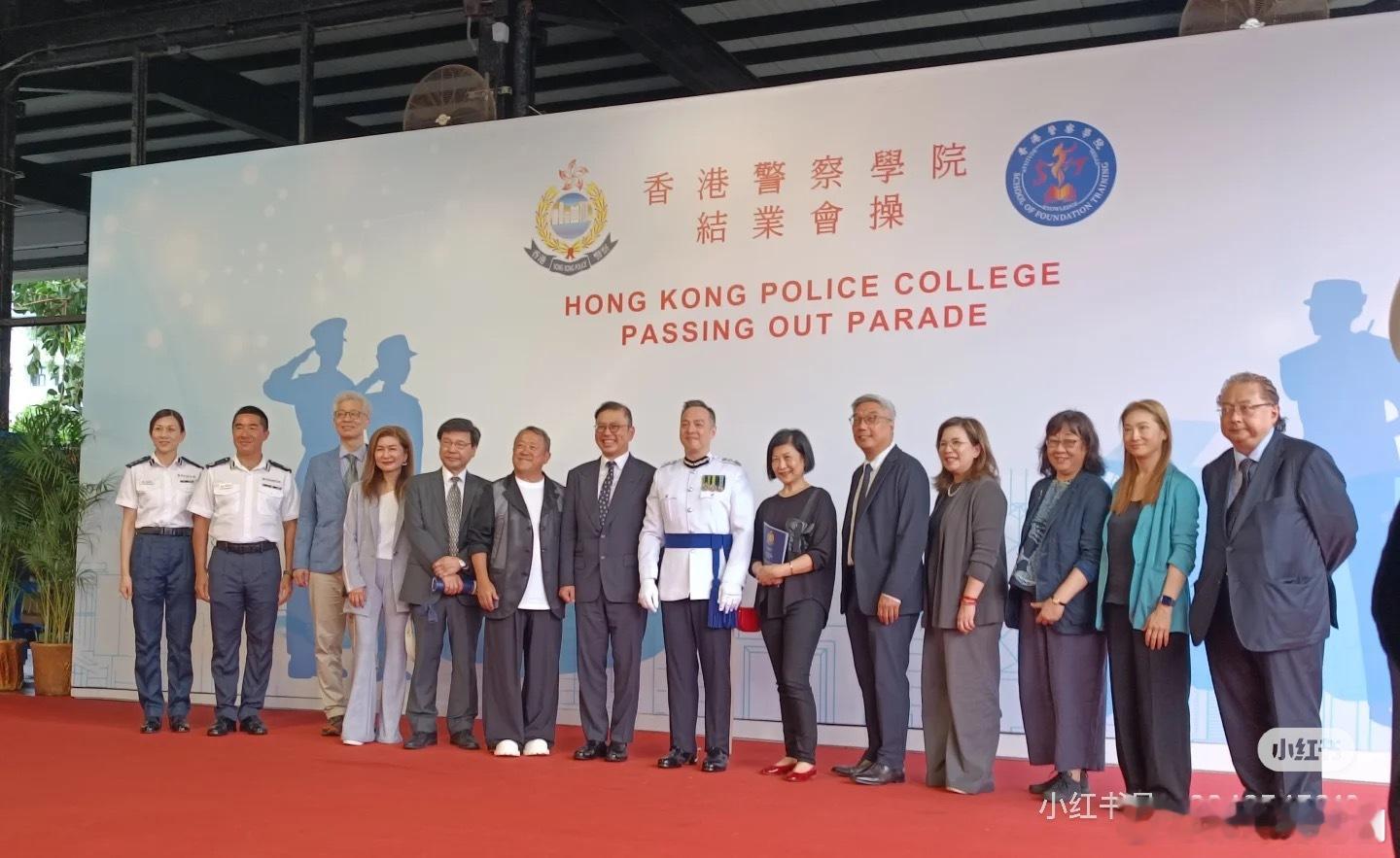 卧龙与凤雏[doge].TVB现高层曾志伟、萧世和、乐易玲、曾励珍，前高层杜之克