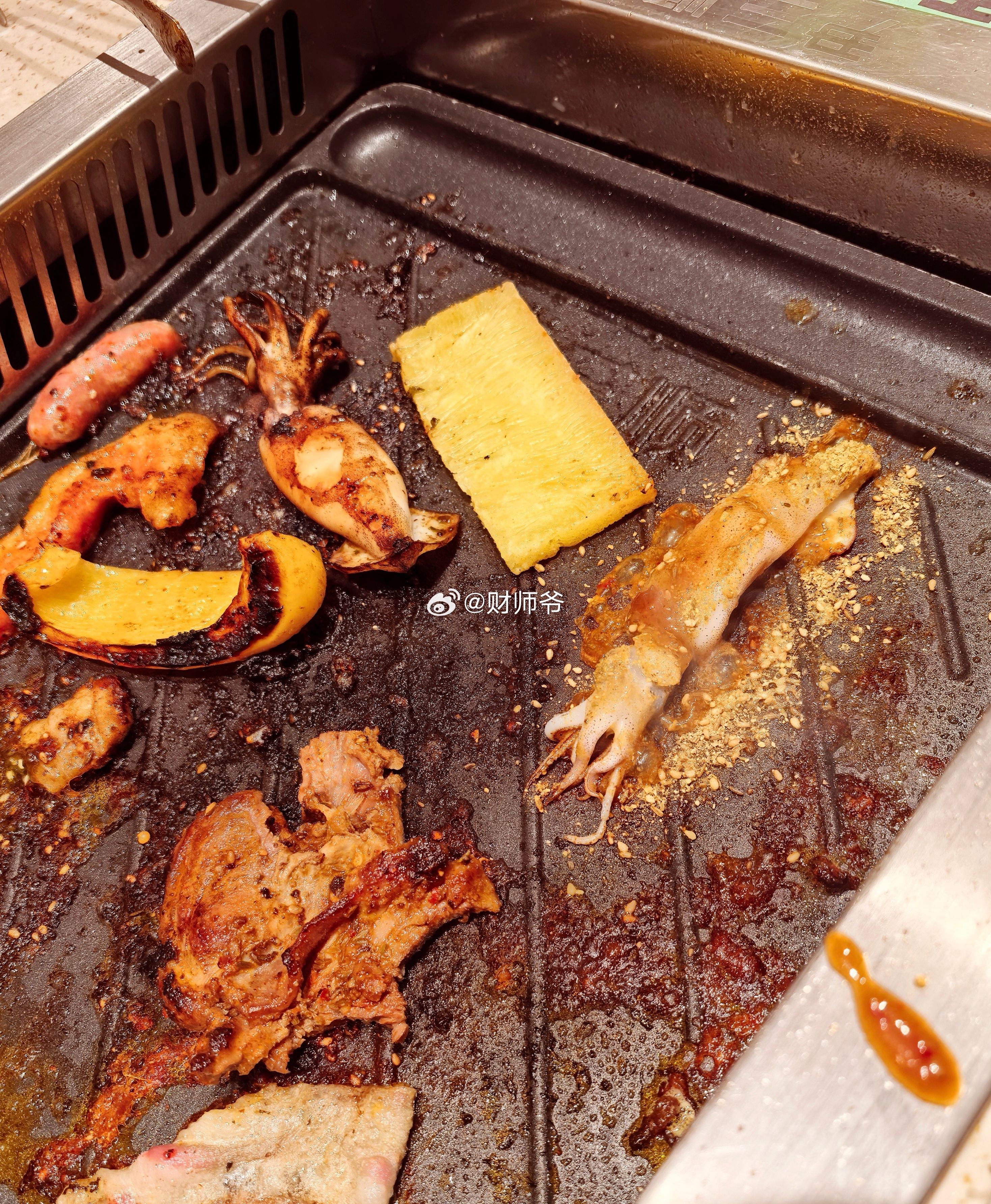 他们说当前是吃长鞘的时节。 