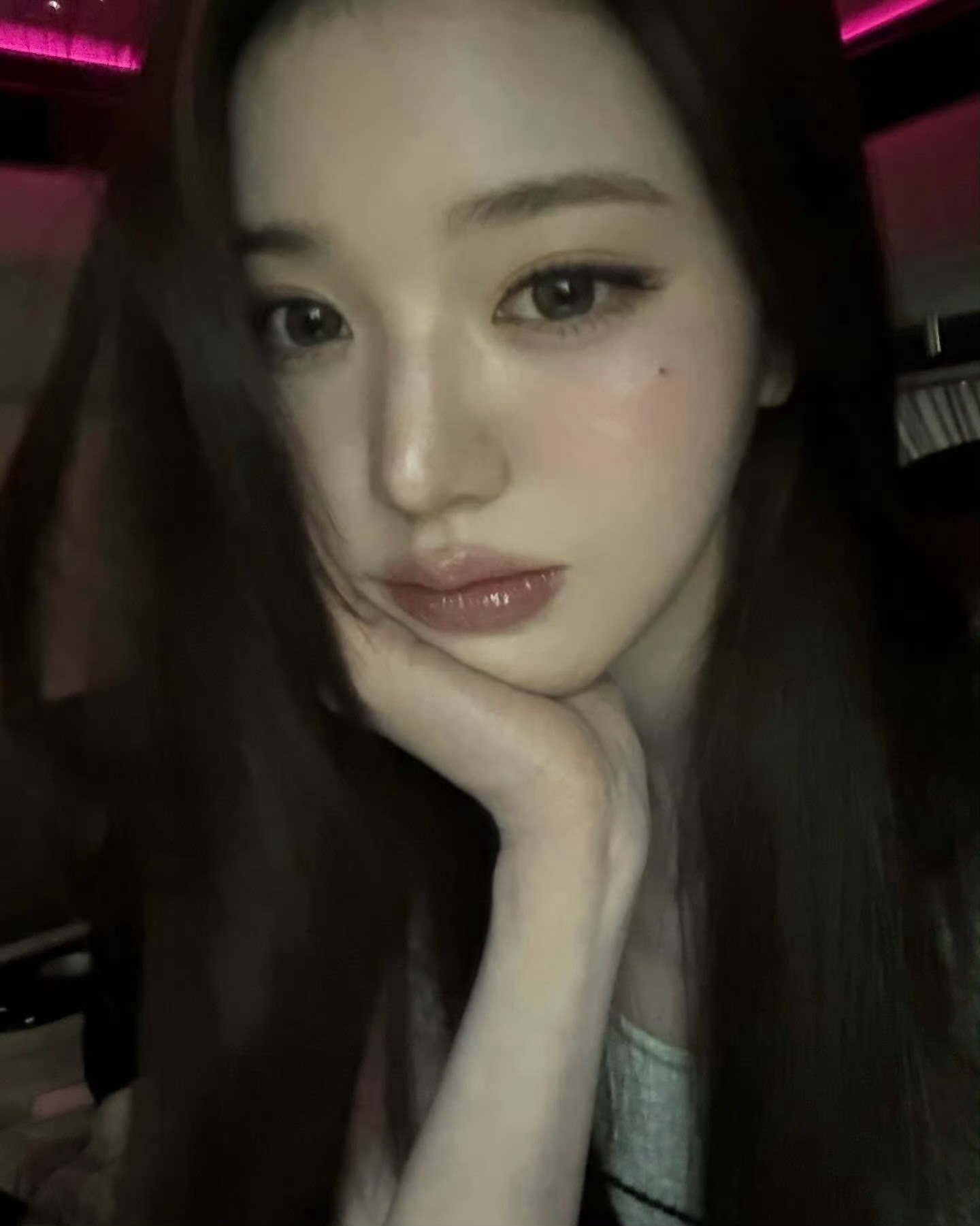 感觉姐姐浑身都香香的🥺 ​​​