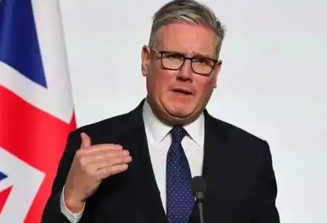 英国新首相斯塔默公开称中美欧为“世界三大力量”，释放对华转向信号。英国脱欧后经济