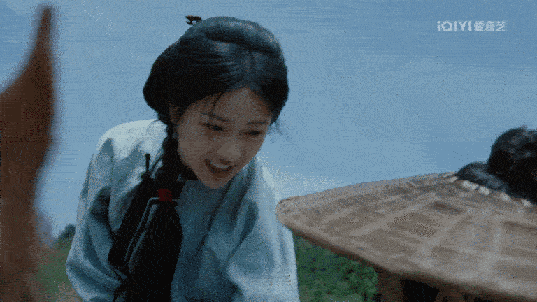 国产剧又出神级救赎感台词了大生意人里李成和白依梅的感情线太好嗑了，两人之间的氛围