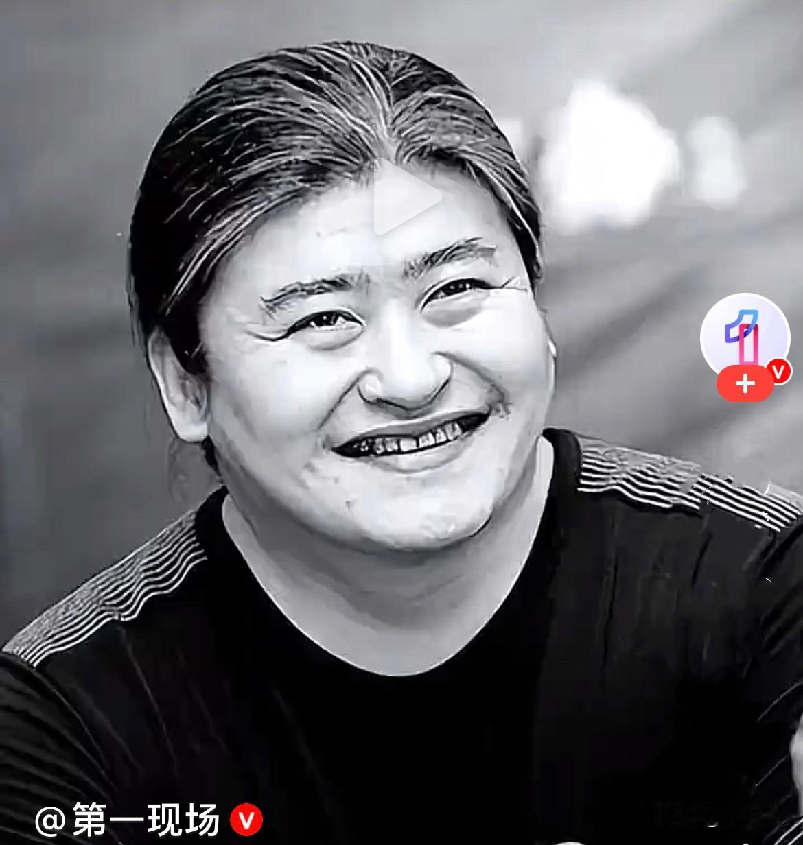 不敢相信……
 脑海中马上想起来听的刘欢老师的第一首歌《心中的太阳》
天上有个太