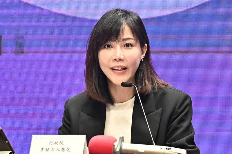 【民进党当局威胁台媒体人：谁揭露“台独”分裂，就究办谁】在此次“两岸媒体人峰会”