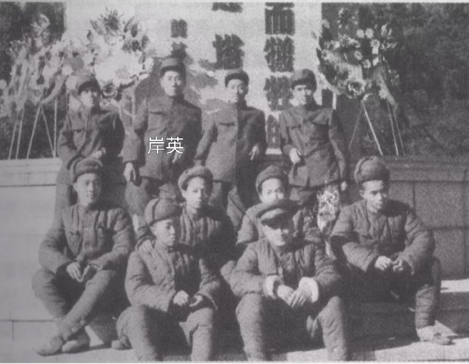 此时距他出国才刚刚一个月零两天。壮志未酬身先逝，长念英雄泪满襟！