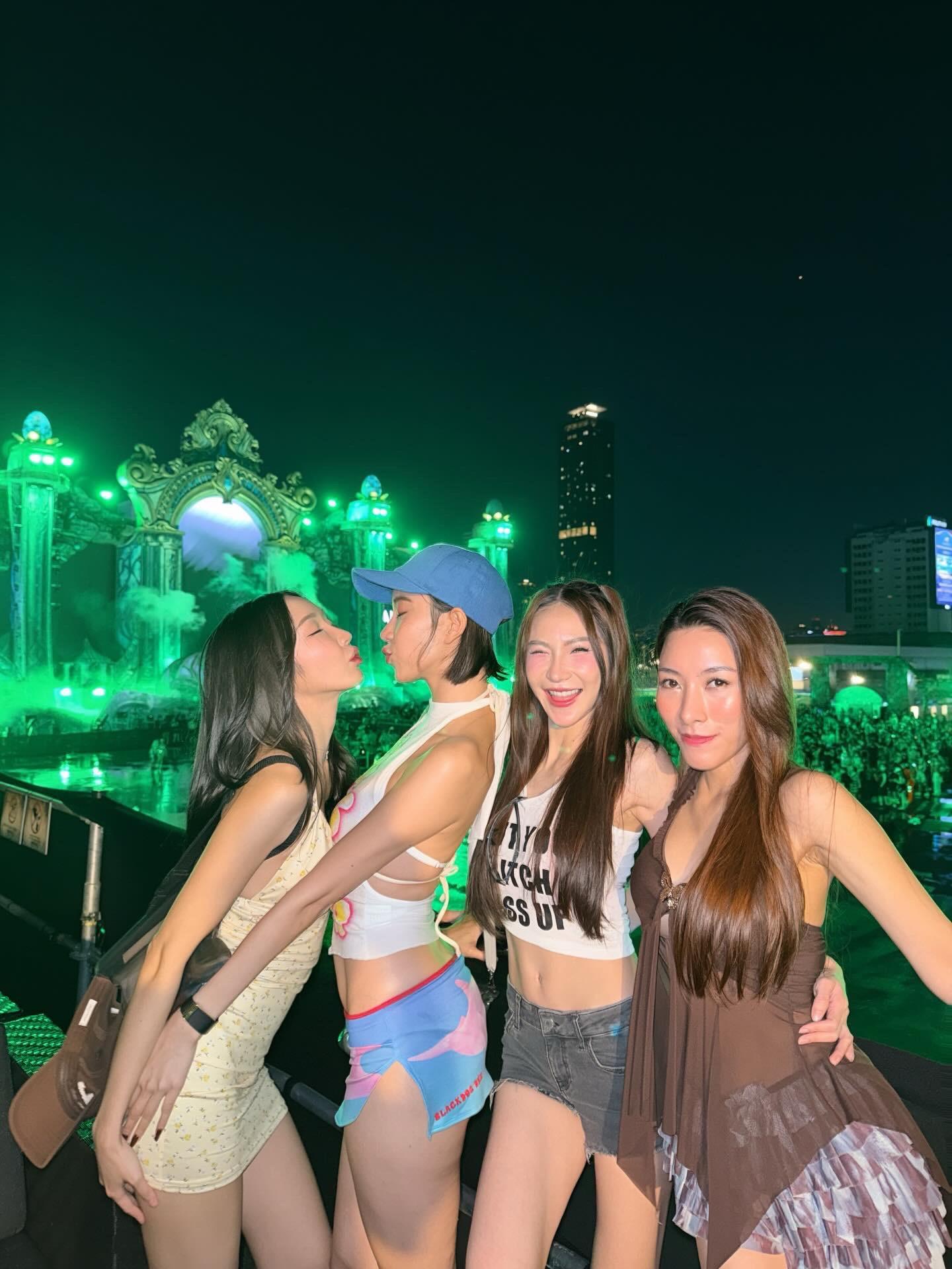 16-25岁的小男生可以找我倾诉心事。丑得敢来你就死定了