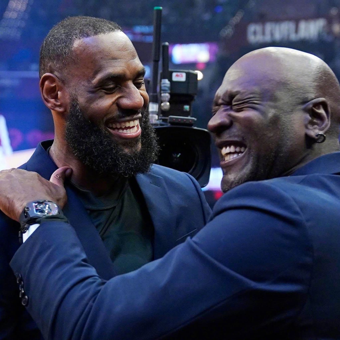 韦德在自己的播客节目《Wy Network by Dwyane Wade》中谈到