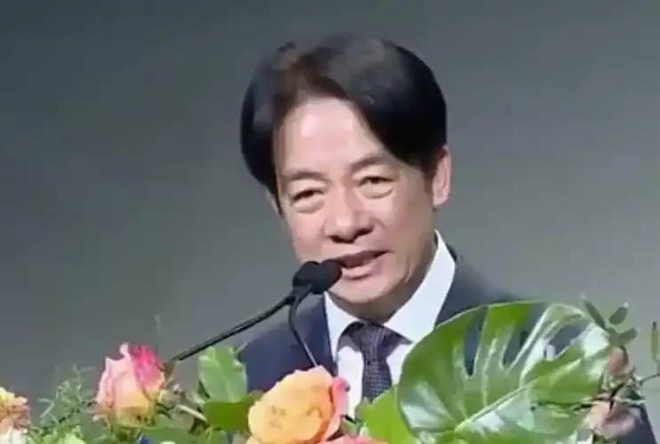 就在刚刚，
台当局发布严正声明，
4月23日，针对高德地图“红绿灯倒数”功能火遍