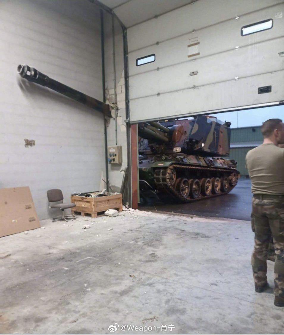 #兵器影像[超话]# 超级超限的交通工具驾驶，得有两把刷子才行。 ​​​