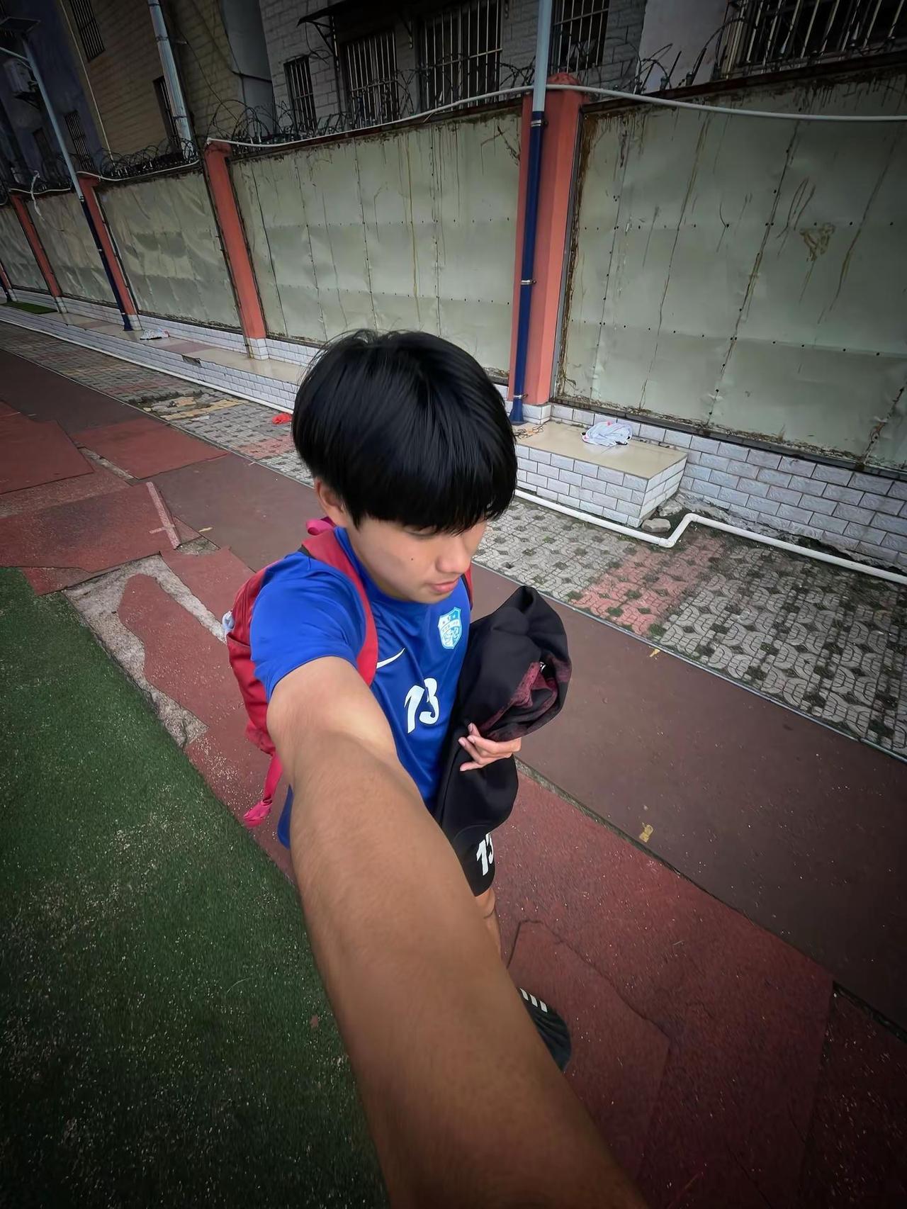 苹果不去想橘子的问题