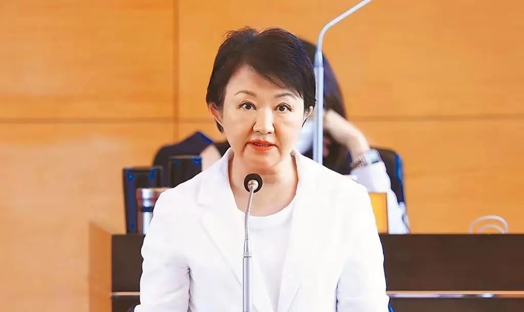 下一任KMT党主席应顺应历史潮流、努力促进国家统一
      岛内国民党主席改
