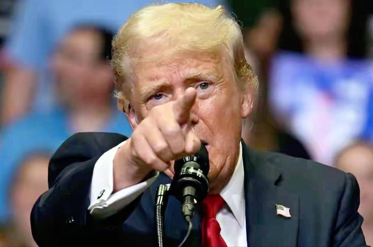 最近有个消息让不少人捏了把汗，特朗普在社交媒体上直接喊话说要把2027财年的美国