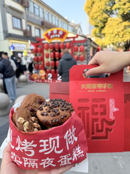 徐州！！为什么来旅游的都人手一份……