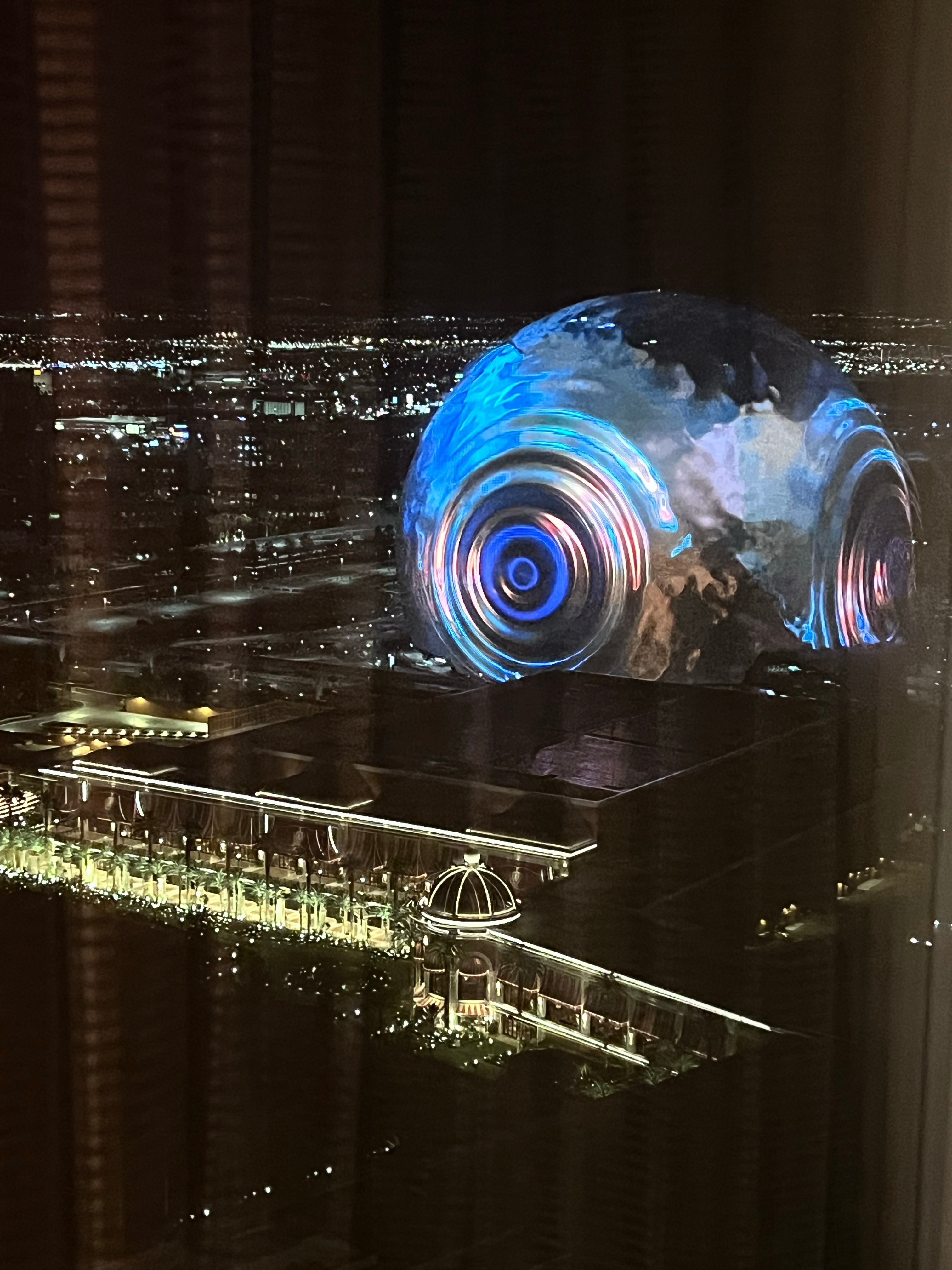 为了看球住到wynn checkin走vegas传统流程 给30块小费要求升个景