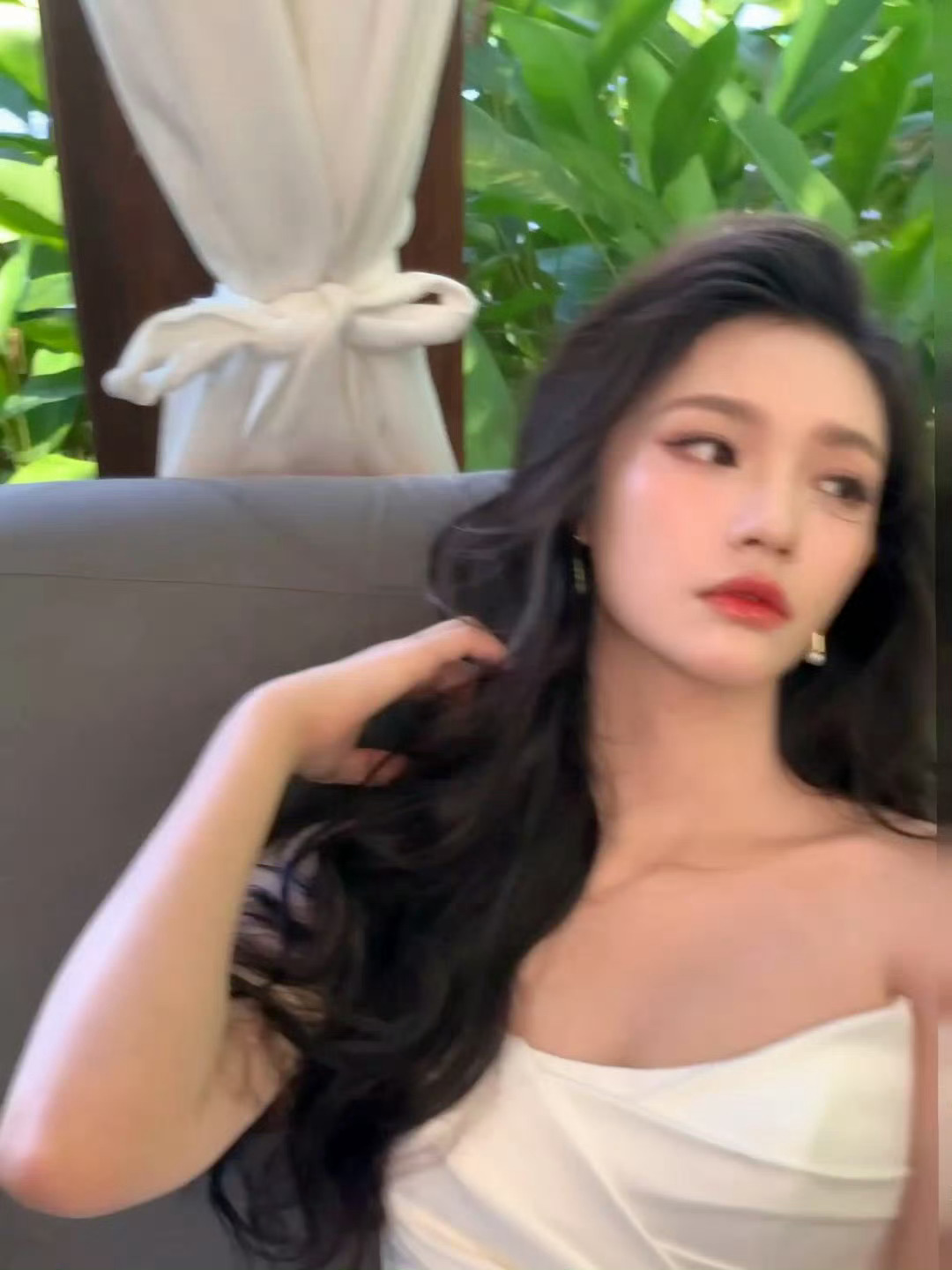 林允✨✖️全新造型Live美拍[送花花] ​​​