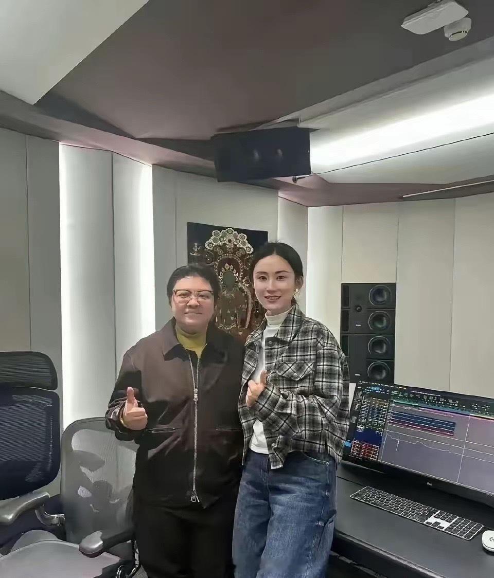 都知道贾玲减肥成功，你们再看一下韩红吧！ 