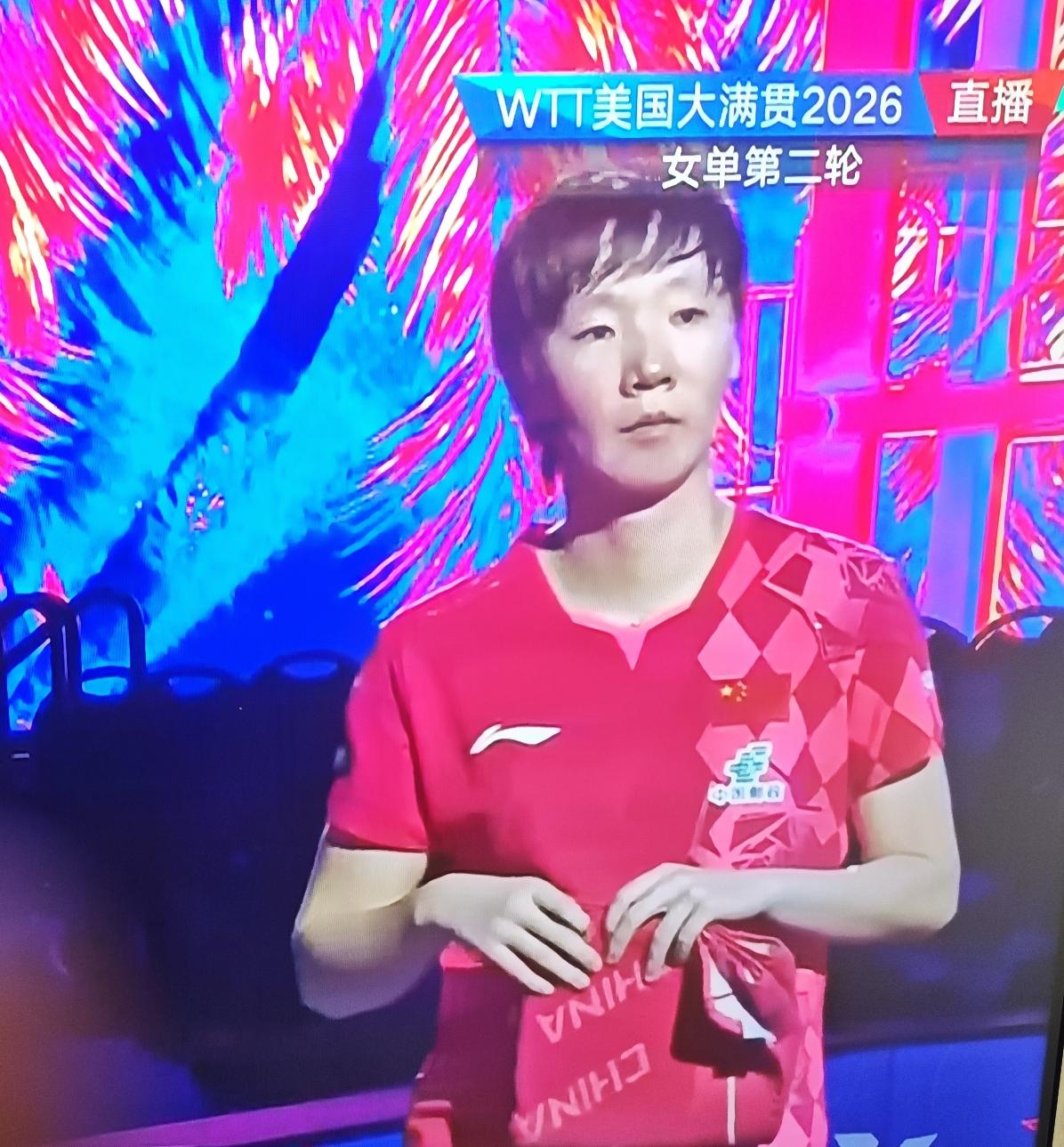 输球后，你们不必自责，更无需道歉
    王曼昱输给佐藤瞳后，非常自责。说对不起
