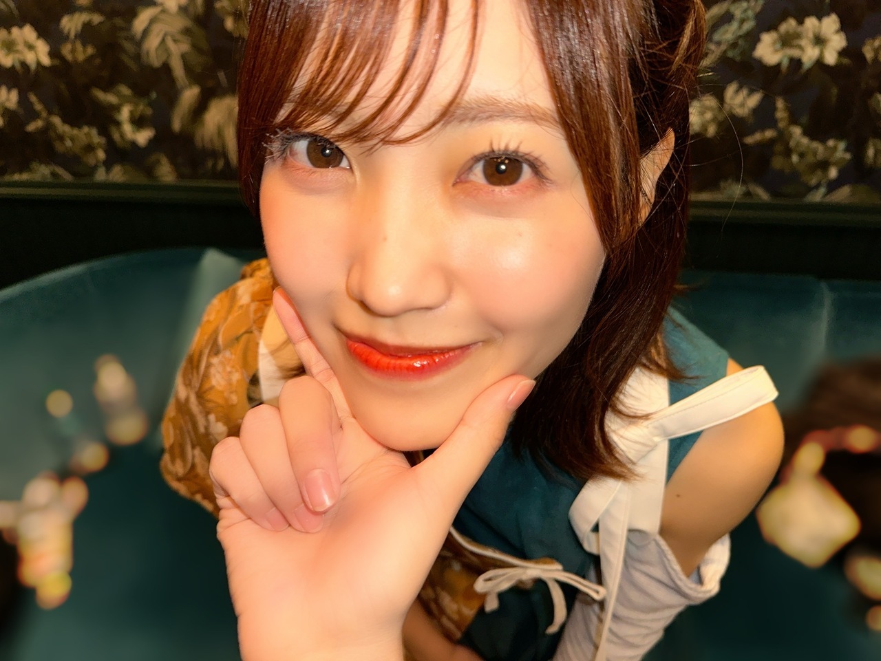 里奈「天ちゃんがたくさん撮ってくれた〜！さっきのも全部天ちゃんだよ！美羽たん。こ