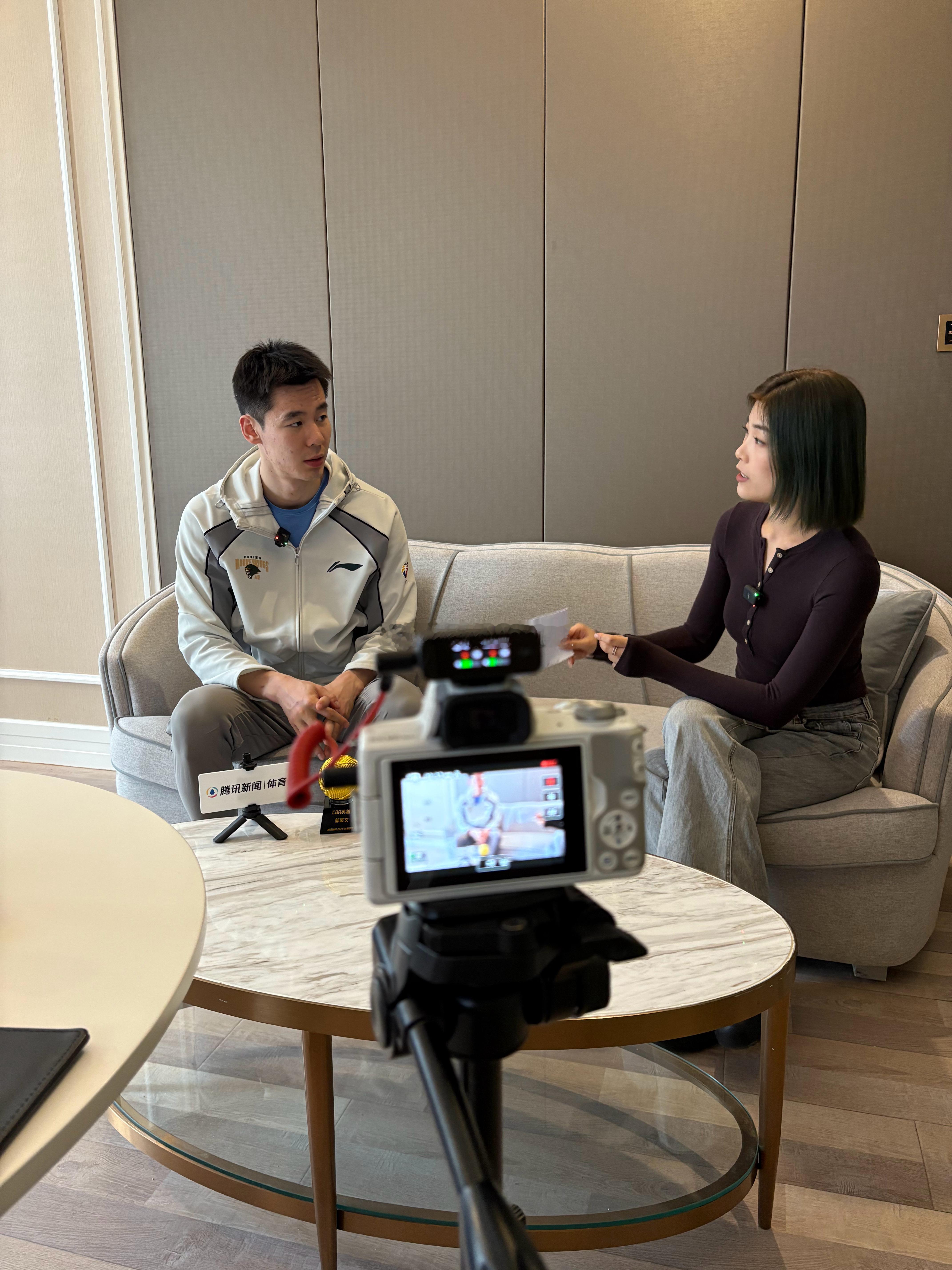 郭昊文CBA英雄 请期待专访