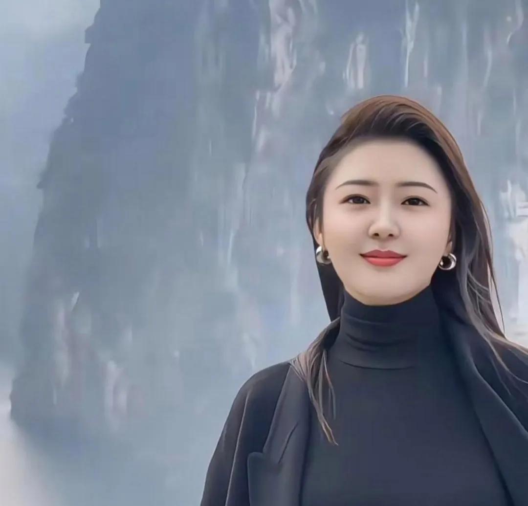 西江月·李代桃僵
文/无冕诗人

1
局势危机难测，
江湖诡谲多端。
李桃情谊义